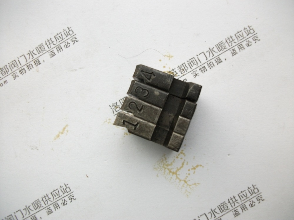 轻型手动套丝机板牙